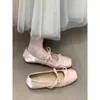 Moda Casual Nova Primavera/Verão 2026 Sapatos Casuais Sapatilhas Francesas com Laço e Salto Escondido para Mulheres Comércio Transfronteiriço