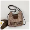 Bolsa Tote Casual de Ombro Grande Capacidade com Estampa de Carta de Comércio Exterior, Nova Coleção Outono 2025, Estilosa, Simples, Nicho