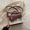 Bolso Cuadrado Pequeño Bordado Color-Block Moda Invierno 2020 Versátil Dulce Personalidad Nota de Piano Pequeño Bolso Cruzado para Niñas
