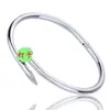 Pulsera de Uñas Estilo Europeo y Americano para Mujer, Pulsera Ajustable de Acero de Titanio, Simple y Versátil, Pulsera Abierta de Moda y Elegante