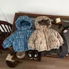 Abrigo de algodón de invierno estilo coreano para bebés, estampado de dibujos animados de moda, engrosado para abrigar, adecuado para niños, prenda exterior versátil para bebés
