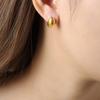 Pendientes ovalados de moda con diseño de nicho simple, nuevos, europeos y americanos, chapados en acero de titanio y oro de 18 quilates, pendientes que combinan con todo, joyería femenina