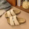 Chinelos peludos de sola grossa para usar ao ar livre, novo modelo outono e inverno 2026, super estilosos e confortáveis, chinelos de algodão Birkenstock com forro de pelúcia