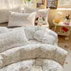 Conjunto de cama minimalista estilo Nantong de quatro peças, adequado para todas as estações, feito de algodão com estampa reativa