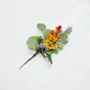 Conjunto de Natal Combinação de Venda Quente Transfronteiriça Frutas de Azevinho Vermelho Flor de Pinheiro Frutinhas Bouquet de Agulhas de Pinheiro Caixa de Presente Acessórios de Decoração de Feriado