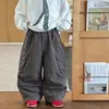Ropa para Niños Tongku 2026 Otoño Nueva Moda Pantalones Cargo con Bolsillos de Parche para Niños Versátiles de Algodón Puro Ropa de Trabajo para Niños Modernos