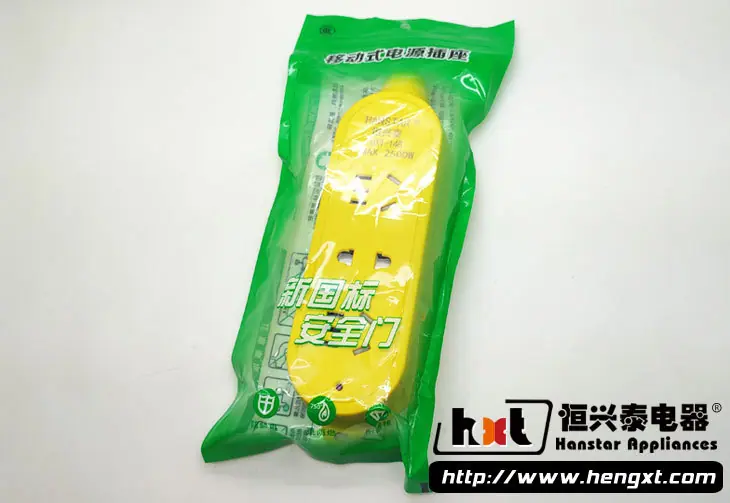 三位带地线抗摔壳体无线插座 恒兴泰148带安全门双铜片12孔插线板