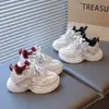 Zapatillas deportivas para niños 2026 nuevo modelo de otoño, zapatillas casuales ligeras para niños y niñas, zapatillas tipo papá bebé, zapatillas para correr