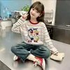 Camiseta de Manga Longa 100% Algodão para Meninas 2026 para Crianças do Meio e Mais Velhas, Nova Blusa de Manga Longa Color Block, Roupa Básica Redonda Estilosa para Crianças