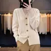 Suéter de Punto Liso Simple de Nuevo Estilo Otoño e Invierno 2026 con Botones de Corazón Cardigan de Cuello en V para Mujer Abrigo Suéter Holgado
