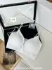 Estilo Menina Apimentada Primavera e Verão Roupa de Malha Slim com Decote V para Mulheres, Top Curto de Cor Sólida Que Elimina a Necessidade de Usar Sutiã
