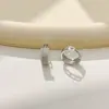 Venta Caliente Transfronteriza Diseño Redondo de Alta Gama Sentido de Lujo Ligero Pendientes para Mujer Estilo Coreano Versátil Temperamento Nicho Incrustados con Pedrería