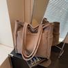 Bolsa de lona de veludo feminina 2025 nova bolsa tote de grande capacidade para todos os tipos de mulheres bolsa tote de ombro para estudantes