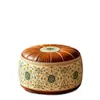 2026 Novo Patchwork Retrô Couro Marrom Estilo Europeu Floral Puff Almofada de Chão Estilo Wabi-Sabi Casa Sofá Apoio para os Pés Banqueta Redonda