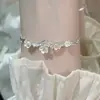 Pulsera de Flor de Cerezo Tres Vidas Tres Mundos para Estudiantes Mujeres, Única y Fresca, Pulsera Versátil, Estilo Nuevo, Regalo para Novia o Mejor Amiga