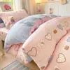 Juego de ropa de cama de cuatro piezas de gasa de doble capa engrosada de grado A para maternidad e infantil, sábana y funda de edredón de algodón puro, juego de tres piezas para dormitorio de estudiante 4