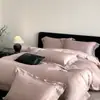 Funda de edredón de algodón Tencel de lujo y alta gama de 60 hilos con bordes bordados de precisión, juego de ropa de cama de cuatro piezas estilo europeo y americano