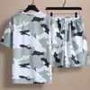 Nuevo Conjunto de Dos Piezas para Hombre de Verano Camiseta de Manga Corta y Shorts tipo Traje Camuflaje Tendencia Hombre Guapo Casual Transpirable Deportivo