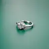Anillo de Mariposa de Aleación de Gama Alta para Mujer, Anillo Ajustable de Nicho, Lujo Ligero, Accesorios Inteligentes Personalizados con Incrustaciones de Diamantes Retro