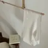 Pantalones de máscara de aire ligeros sin costuras de seda helada, entrepierna antibacteriana de seda de morera, ropa interior para niñas de cintura media para yoga