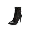 Botas de Cano Curto com Cadarço e Fivela, Salto Alto, Estilo Motociclista, Tamanhos Grandes 40-50, Botas de Comércio Exterior para Outono, Inverno e Primavera