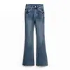 Diga Adeus ao Comum Os Jeans Flare Tendência Deste Ano para Mulheres Que Fazem Você Parecer Mais Magra e Mais Alta