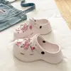 Aumento Exclusivo de Altura para Pessoas Baixinhas Pantufas Versáteis Fechadas Fofas de Desenho Animado em EVA, Tamancos Respiráveis Populares