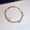 Pulsera de flor redonda con cierre de circonita, lujo ligero, alta gama, pulsera exquisita con un diseño elegante, versátil y a la moda, venta al por mayor