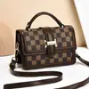Bolsas para Mujer 2026 Nueva Moda Estilo de Alta Gama Bolso Cuadrado Pequeño Versátil Bolso Cruzado de Hombro para Mujer de Moda Transfronterizo
