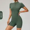 Selección Premium Verano Europeo y Americano Cremallera Manga Corta Yoga Mono Corto Baile Fitness Ajustado Mono Deportivo para Mujer 8294