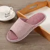 Chinelos de linho listrados para casa de casal para primavera e verão, chinelos de linho de algodão para piso de madeira interno femininos, atacado masculino