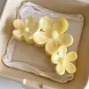 Pinza para el pelo coreana para mujer, pinza de tiburón de estilo simple, pasador de alta gama, pinza para la parte trasera de la cabeza, pinza de hueso de dragón con lunares