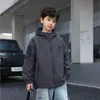 Chaqueta Casual de Otoño para Niños 2026 Nueva Moda Abrigo a Cuadros para Niños Mayores, Ropa con Capucha para Niños de Primavera y Otoño