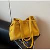 Bolso Pequeño Texturizado Transfronterizo para Mujer, Nuevo Estilo Otoño 2026, Bolso de Hombro Individual Debajo del Brazo, Bolso Tote con un Diseño Elegante, Bolso Tote para Viajes Diarios