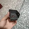 Fábrica de conectores e acessórios de canto de instalação rápida para solários, olhais de suspensão, instalação e fixação em tubo quadrado de aço inoxidável, tubo quadrado universal.