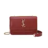 Bolso Pequeño Cuadrado Simple y Elegante Marca de Hong Kong 2025 Nuevo de Moda Versátil Bolso de Hombro con Cadena Bolso Cruzado para Mujer
