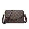 Bolso Grande de Cuero Suave de Marca Nueva para Mujer 2025 Bolso Cuadrado Pequeño Estampado para Madres de Mediana Edad con Presbicia Bolso de Hombro Único Cruzado