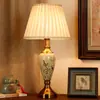 Luminária de mesa de cerâmica estilo americano simples moderno para quarto sala de estar escritório luz quente e aconchegante Pássaro pega-pega luminária de cabeceira para casamento