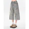 Jeans Rotos Súper Elegantes para Mujer, Nuevo Estilo Verano 2026, Bordado de Oso Hip-Hop, Corte Holgado, Pantalones Cortos Súper Modernos