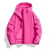 Chaqueta impermeable de plumón estilo Luotuo para mujer tres en uno 2026 nuevo estilo invierno ropa de trabajo exterior se puede imprimir LOGOTIPO