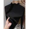 Camisa base de tricô de lã sem costura com gola alta meia para mulheres, macia e versátil, adequada como camada interna, nova blusa de manga comprida para outono e inverno