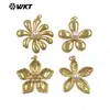 Wt-P2079 Novo Design Único e Diverso Pingente de Latão com Flor Tridimensional e Pérolas Acessórios Feitos à Mão