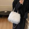 Bolso Peludo Transfronterizo 2026 Nueva Moda Bolso Cuadrado Pequeño Peludo de Perlas Bolso Cruzado para Mujer Otoño e Invierno