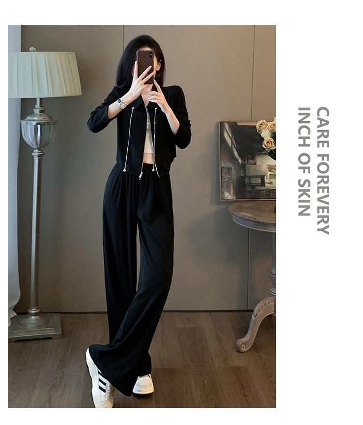 跨境淘货源分销2024秋冬季新款街头潮流减龄小个子爆款欧货网红款运动套装休闲运动气质休闲时尚流行新款秋装秋装女装时尚套装套装女装秋季套装女套装女女士运动服女装两件套套装卫衣套装休闲套装秋季套装女装时尚套装盐系休闲套装女装2024百搭设计感小众洋气欧货阿里国际站跨境采购Cross-border, shopping source, foreign trade, export, distribution 2024 fall, winter, new, street trend, explosive, European goods, network red, sportswear, leisure sports, temperament leisure, fashion popular, new autumn wear, autumn women's wear, fashion suit, women's wear, women's wear, women's wear, women's sportswear, women's two-piece, hoodie suit, casual suit, autumn suit, women's wear, Fashion suit salt department, casual suit women's dress, Ali International Station, cross-border procurement