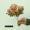 Arranjo Artificial de Margaridas Pequenas de 5 Pétalas em Cores de Outono, Flores Silvestres Pequenas, Flores Artificiais, Enfeites de Decoração para Casa e Casamento, Flores Artificiais de Alta Qualidade