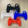 Spray PS5 con funda de silicona para mango antideslizante Funda de goma para mando P5 Funda de goma para mando de juego PS5 con partículas antideslizantes