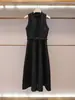 Shenzhen Nanyou Ropa Fina de Mujer Verano Nuevo Estilo Francés Diseño Maduro Vestido sin Mangas Jacquard Negro para Mujer