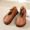 Zapatos de Cuero para Mujer Nueva Colección Primavera 2025 Suela Blanda Elevadores de Altura Estilo Callejero Zapatos de Comercio Exterior con Punta Cerrada y Talón Abierto Sandalias de Suela Gruesa