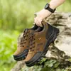 2026 Nuevo Estilo Zapatos de Senderismo Modernos Versátiles Zapatos Deportivos para Hombre Malla Transpirable Zapatos para Hombre Zapatos de Seguridad para el Trabajo Venta Directa de Fábrica Venta al por Mayor