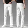 Roupas masculinas da moda / Calça jeans de algodão branco de alta qualidade no estilo "old money", nova coleção primavera/outono, perna reta, calça longa stretch